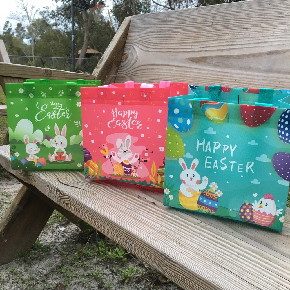 3 totes bags for Easter 🐣